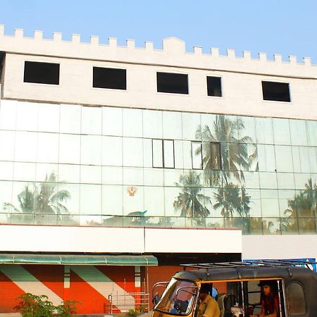Oyo 3019 Hotel Lingaraj Μπουμπάνεσβαρ Εξωτερικό φωτογραφία