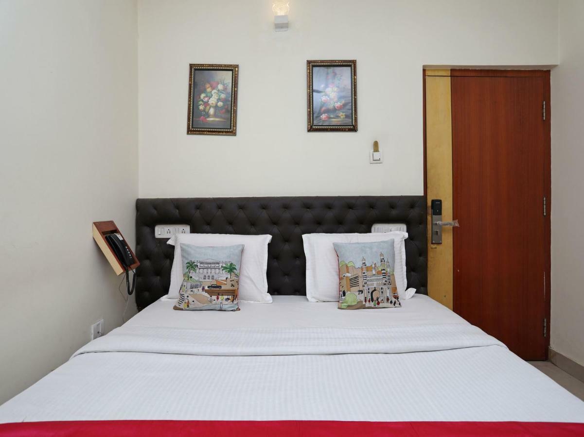 Oyo 3019 Hotel Lingaraj Μπουμπάνεσβαρ Εξωτερικό φωτογραφία